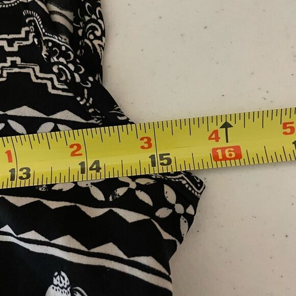 Papaya black and white romper - Picture 8 of 8